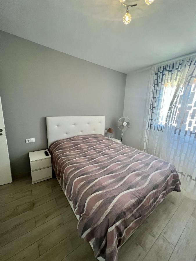Los Cristianos || Bagian luar foto